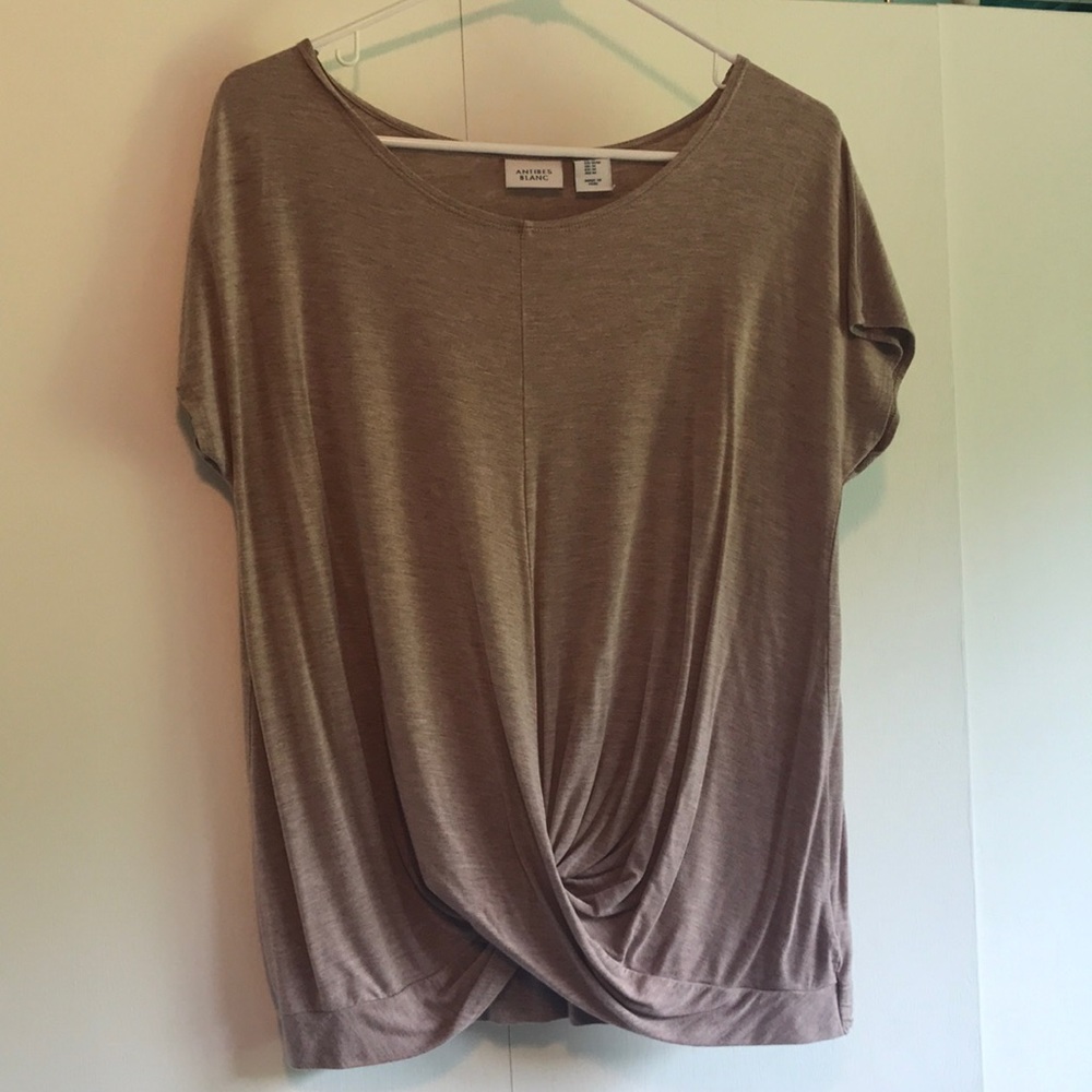 Antibes Blanc Twist Front Top